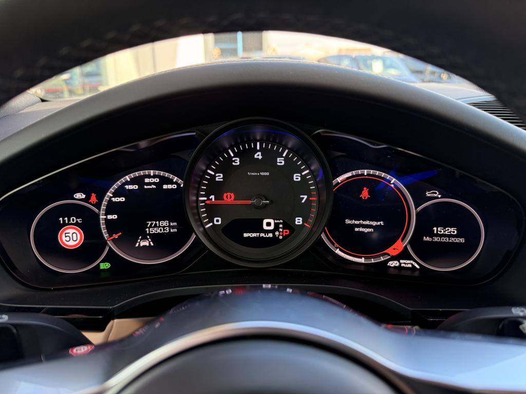 Porsche Cayenne 3.0 | sportdesign | pano | luchtvering | adaptief cruise co