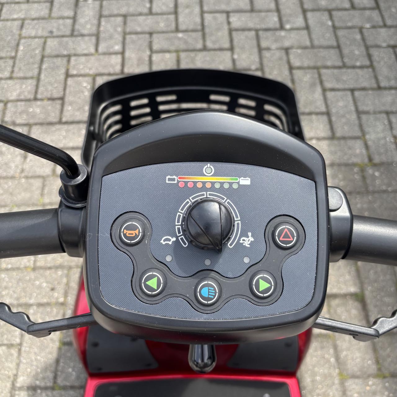 Leo invacare scootmobiel