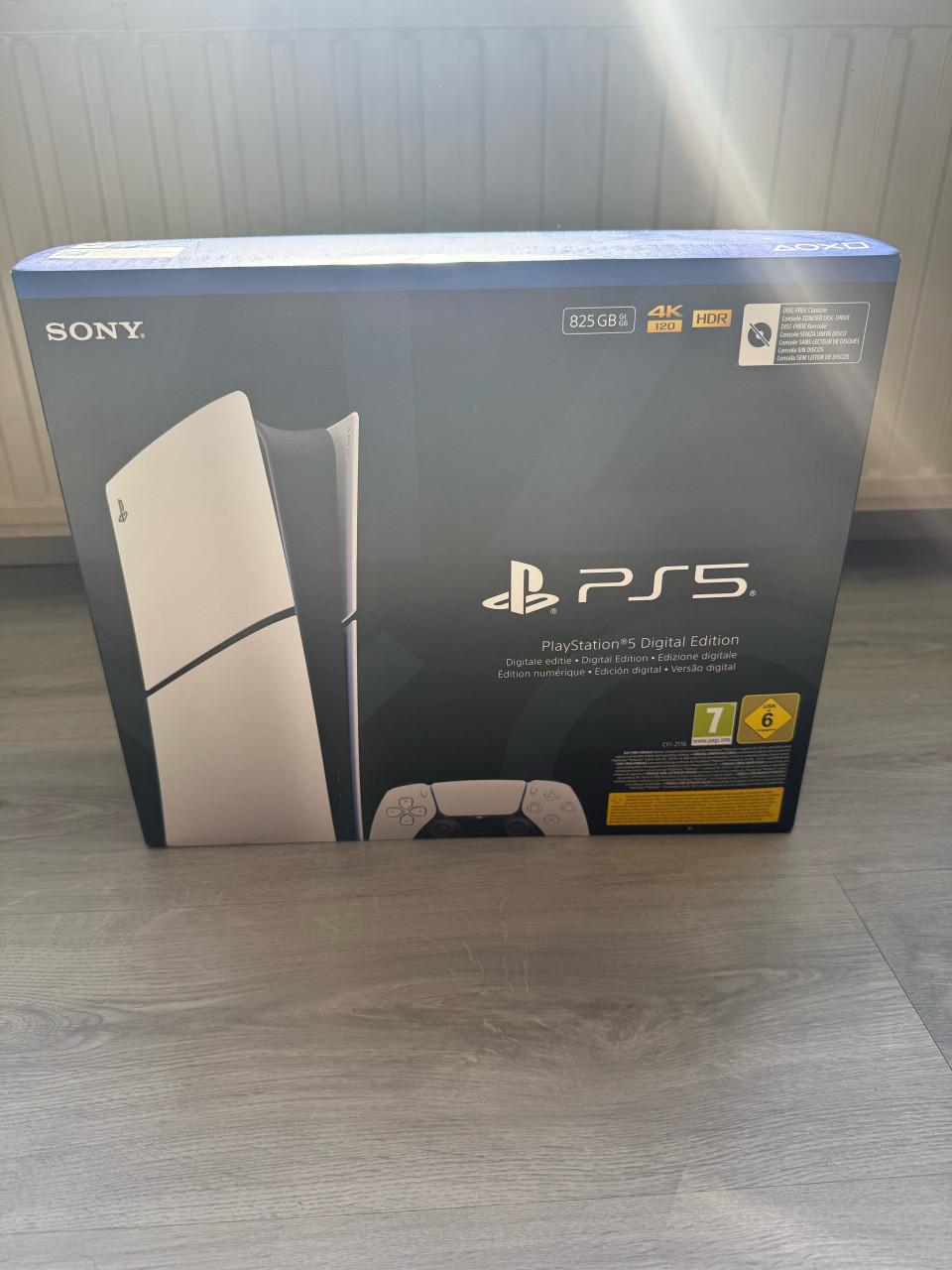 Playstation 5 Slim Digital Edition  825 GB- Nieuw in doos