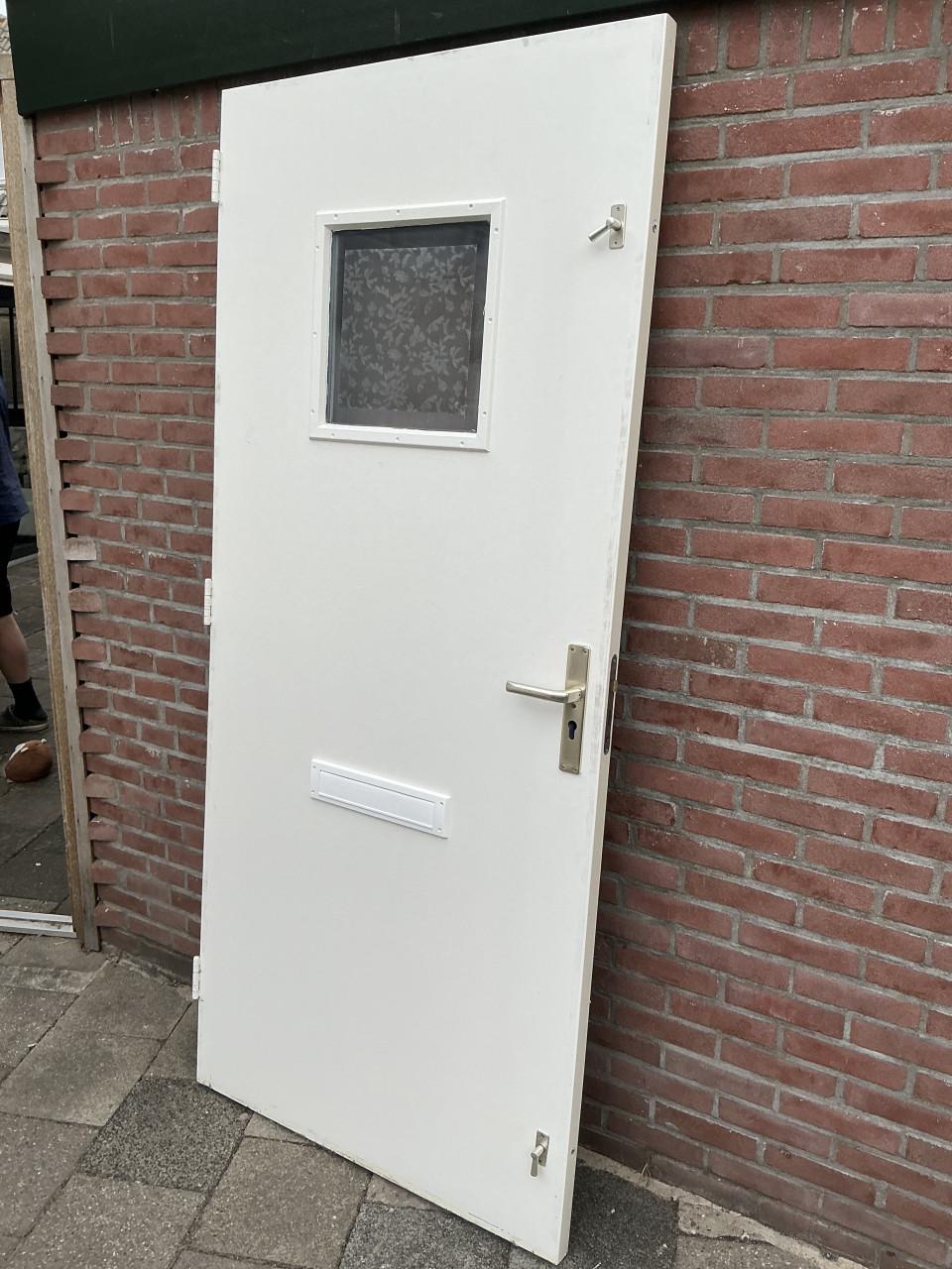 Voordeur (C)