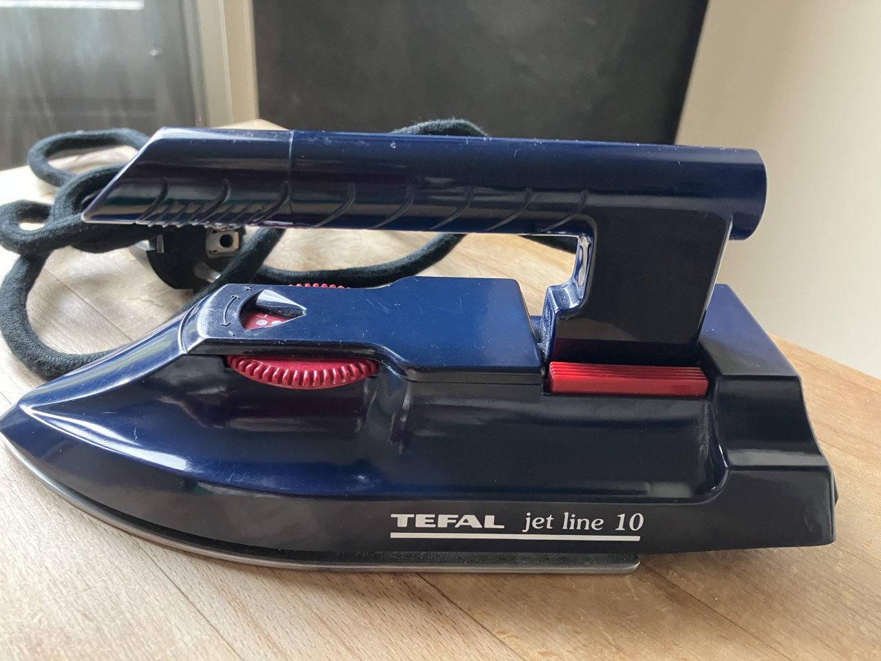 Reisstrijkijzertje Tefal jet line 10