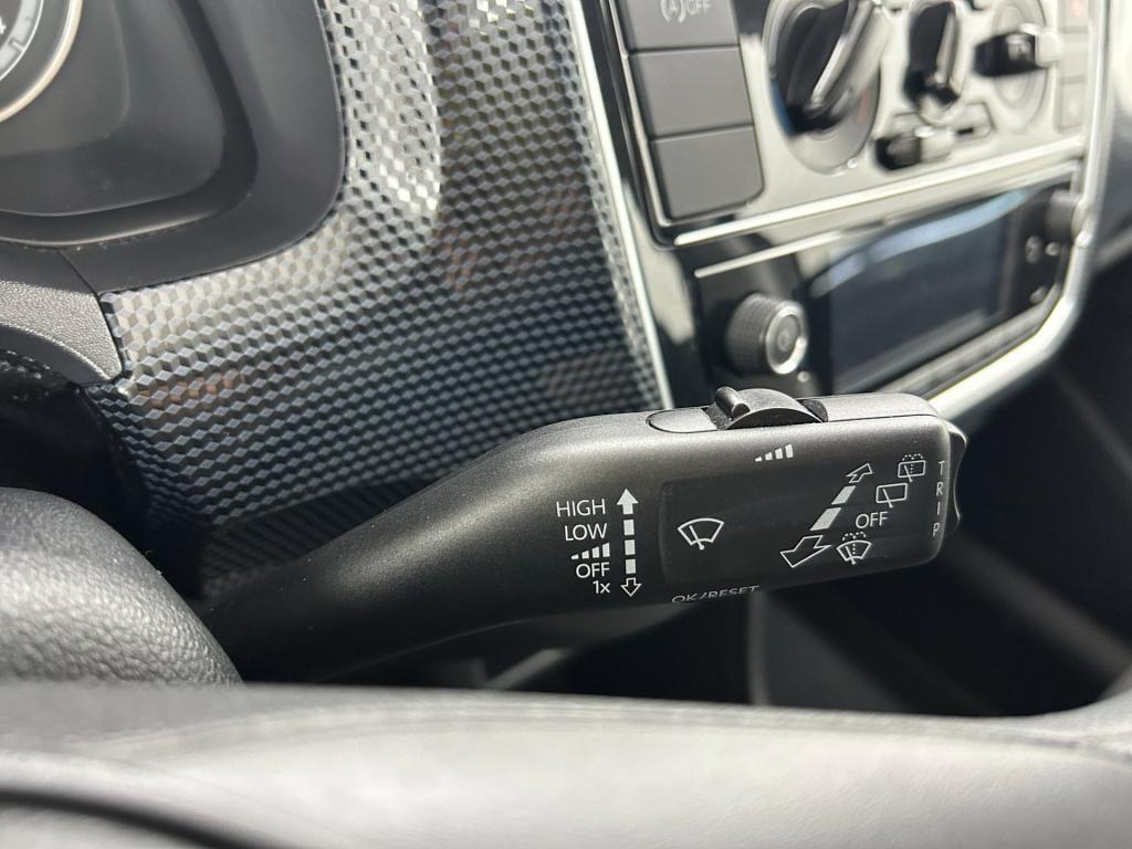 Volkswagen UP! occasion 1.0 bmt move up! | zwart | tweedehands volkswagen u