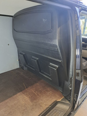 Diverse tussenwanden voor de cabine VW T5/T6