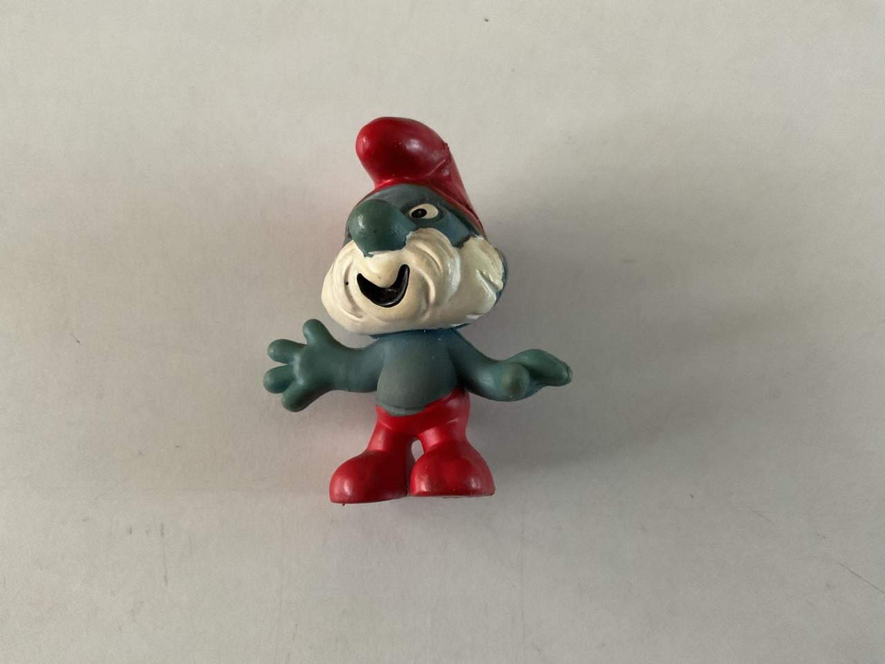 Verschillende Smurfen, Materiaal: rubber.  Merk: Schleich/Peyo. Hoogte:5 cm