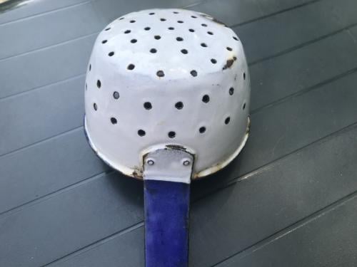 Emaille brocante zeef en trechters