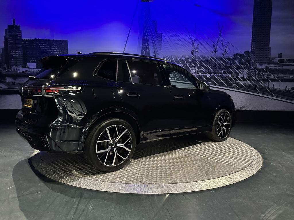 Volkswagen Tiguan 1.5 etsi r-line business *standkachel*pano*trekhaak*harma