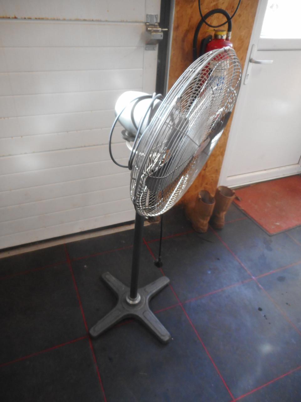 Rerto/vintage Fan