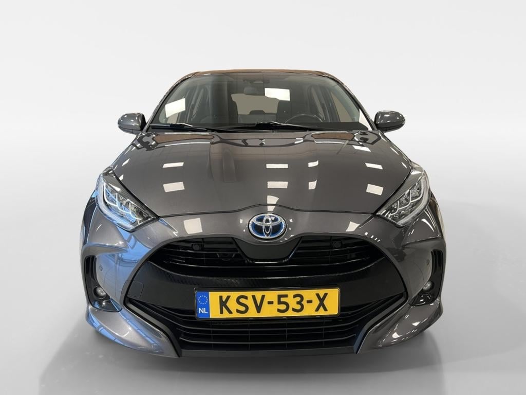 Toyota Yaris 1.5 hyb. 115 first e