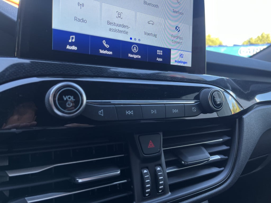 Ford Kuga 2.5 phev st-line x | carplay | keyless | trekhaak | camera