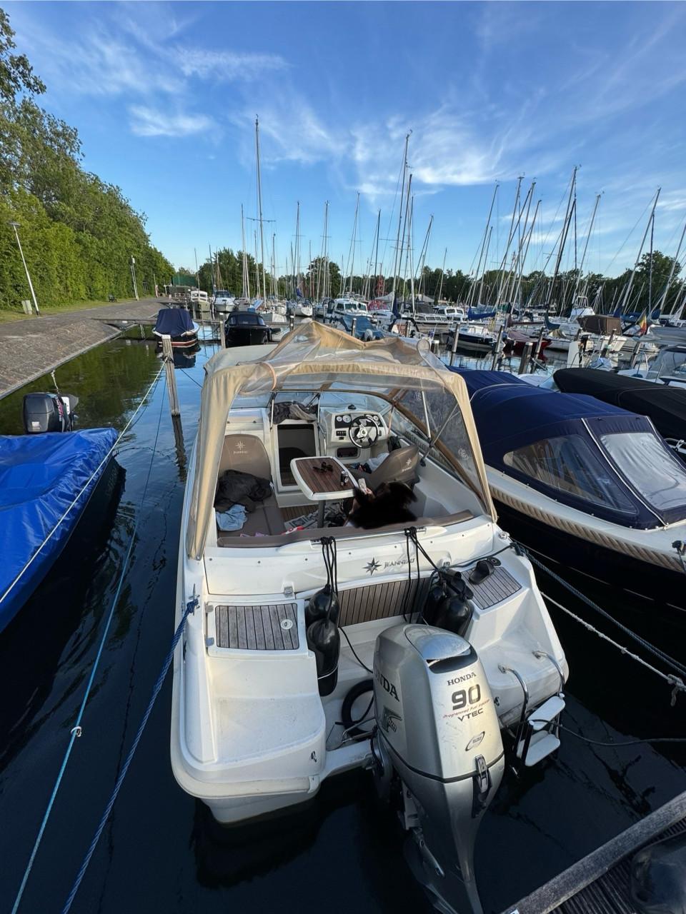 Jeanneau Cap Camarat 5.5 DC - 90pk vtec - NIEUWE kap-250 uur