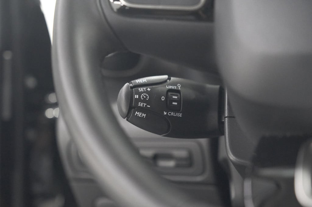 Citroen C3 Aircross puretech 130 eat6 max | camera | navigatie | apple carp