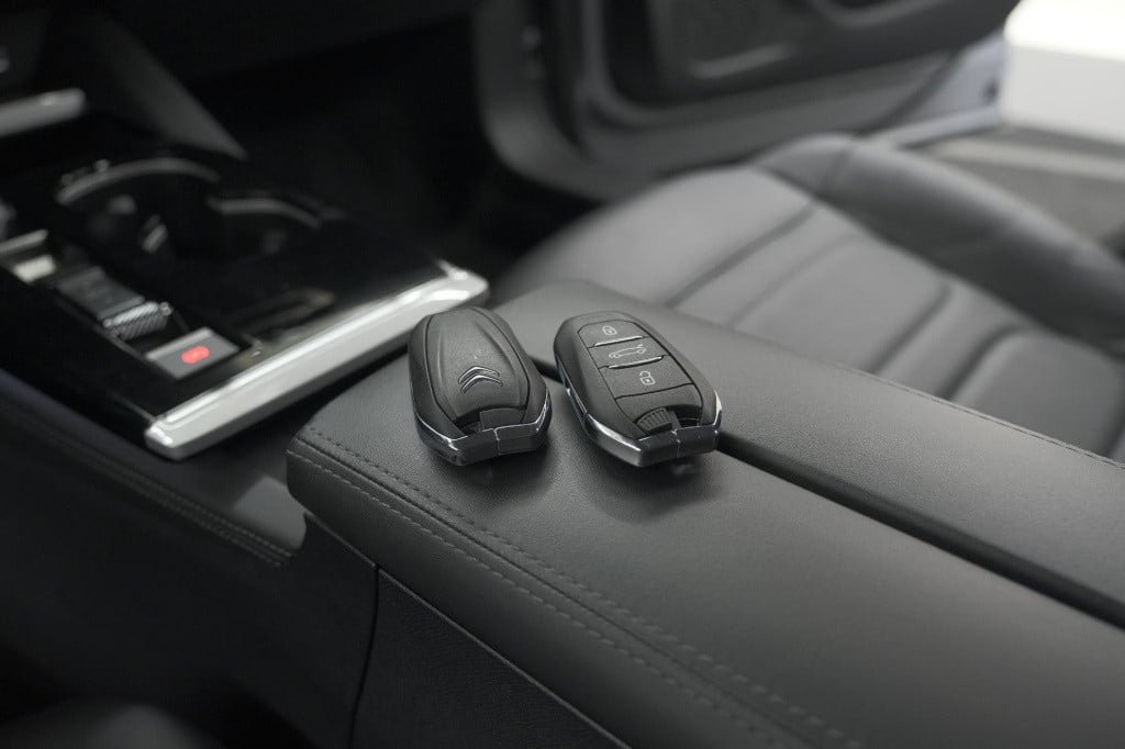 Citroen C5 X 1.6 plug-in hybrid 225 shine | camera | adaptieve cruise contr