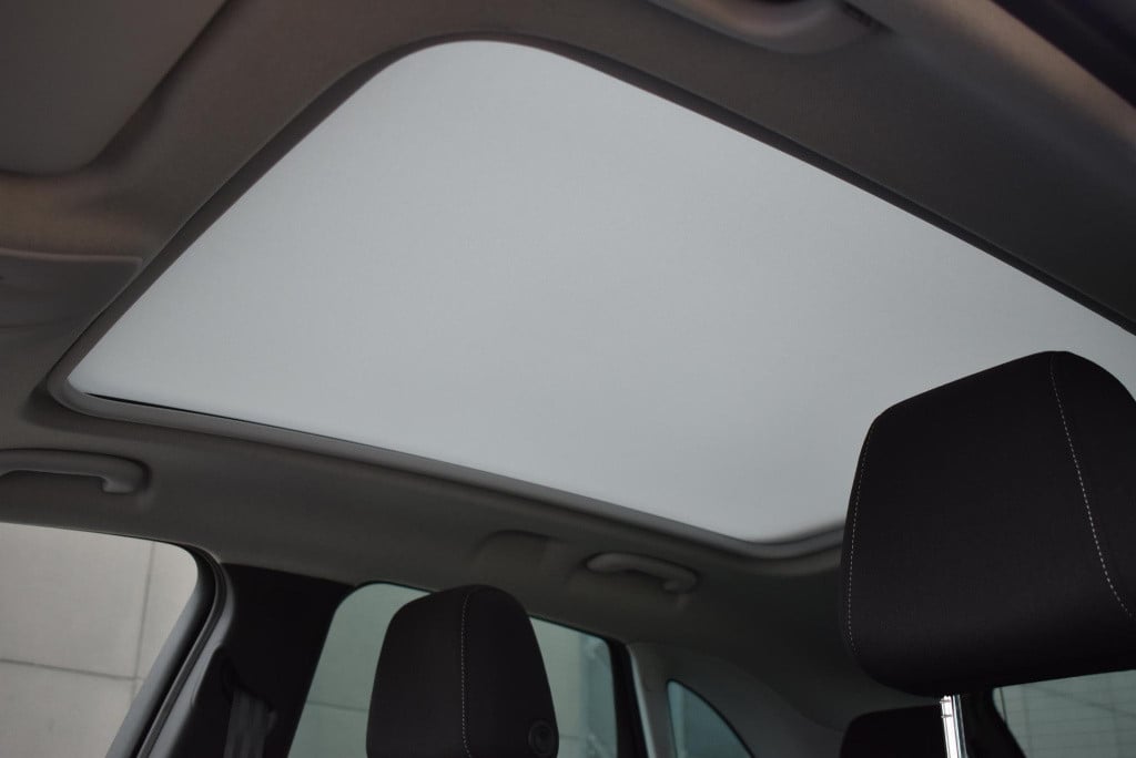 Opel Crossland X 1.2 turbo elegance