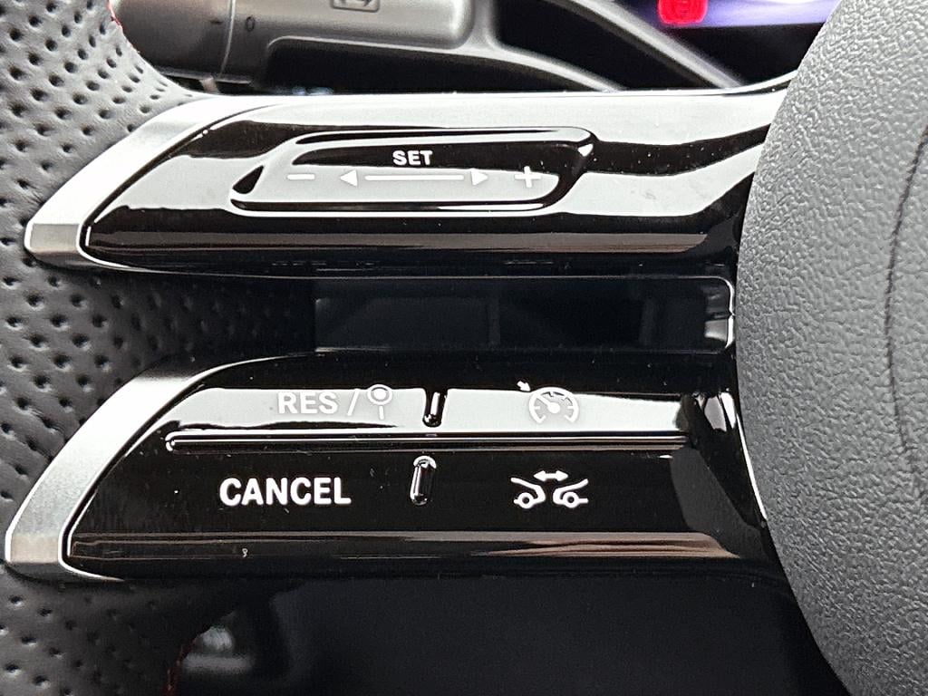 Mercedes-Benz Cla 250+ launch edition 85 kwh | multibeam led | panoramadak 