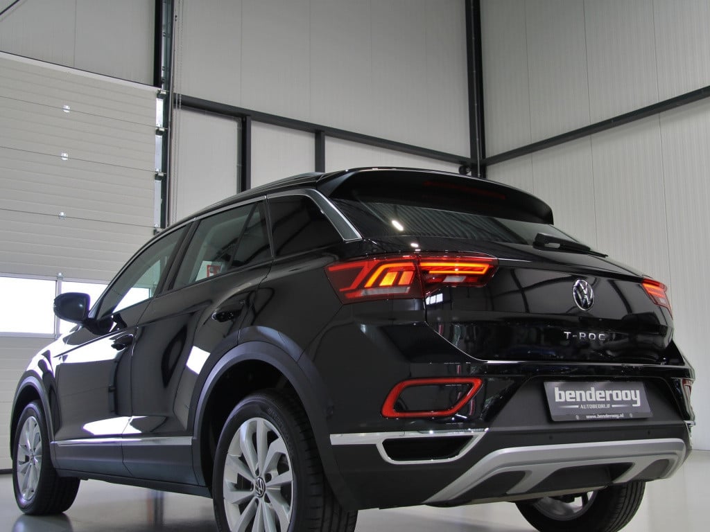 Volkswagen T-roc 1.5 tsi 150pk dsg style | private lease!
