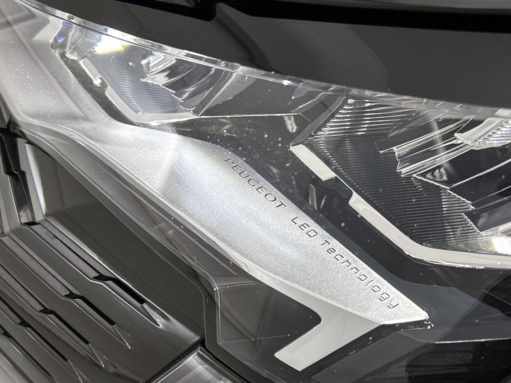 Peugeot 3008 hybrid 225 pk allure | rijklaar | stoelverwarming | elektronis