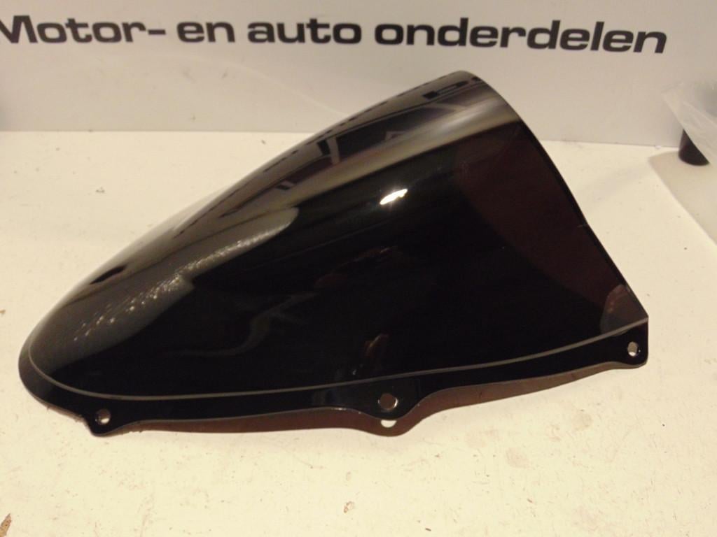 10.000 Nieuwe en gebruikte motor onderdelen