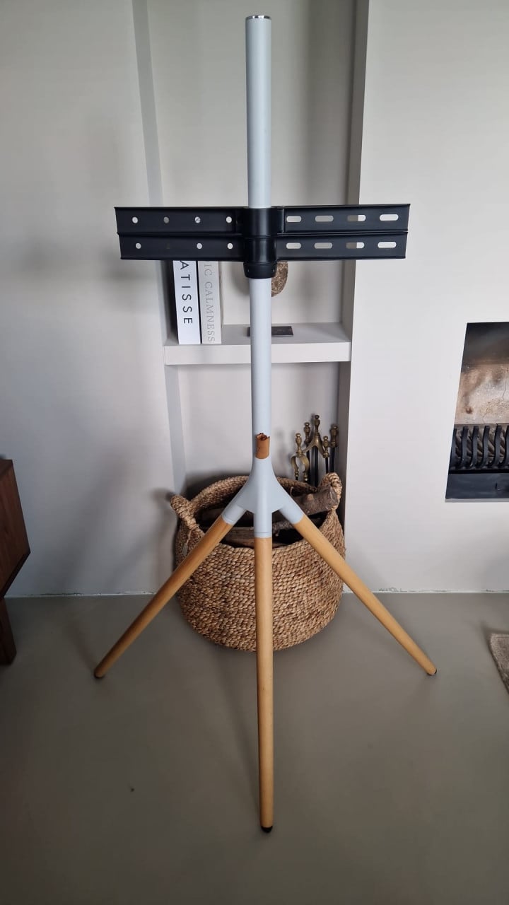 One for all tv standaard