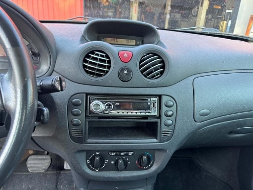 Citroen C3 1.4i-16v différence