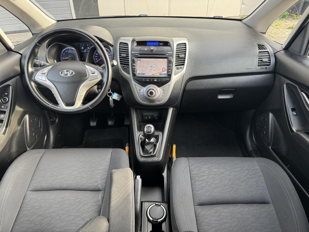 Hyundai Ix20 1.4i go! nl-auto incl. trekhaak