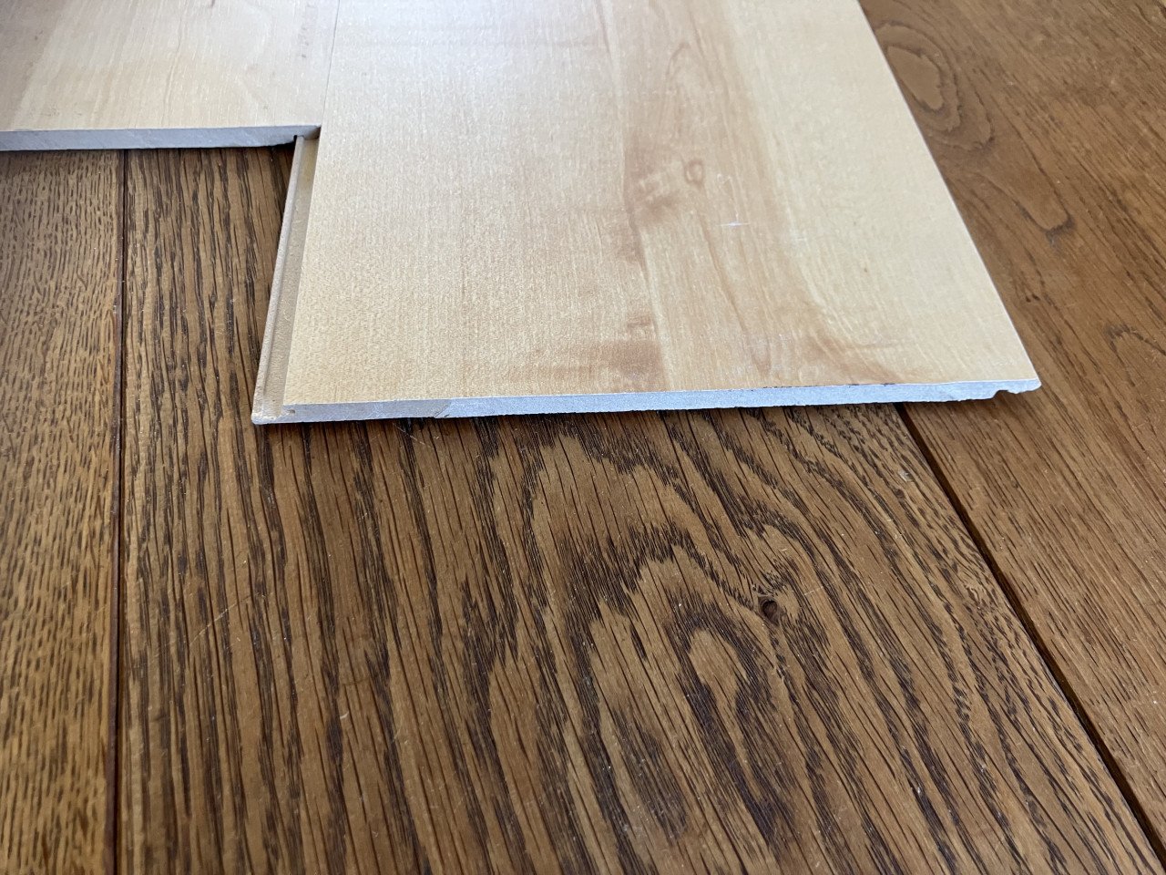 Laminaat - Kliklaminaat – licht houten kleur (ca. 11m2)