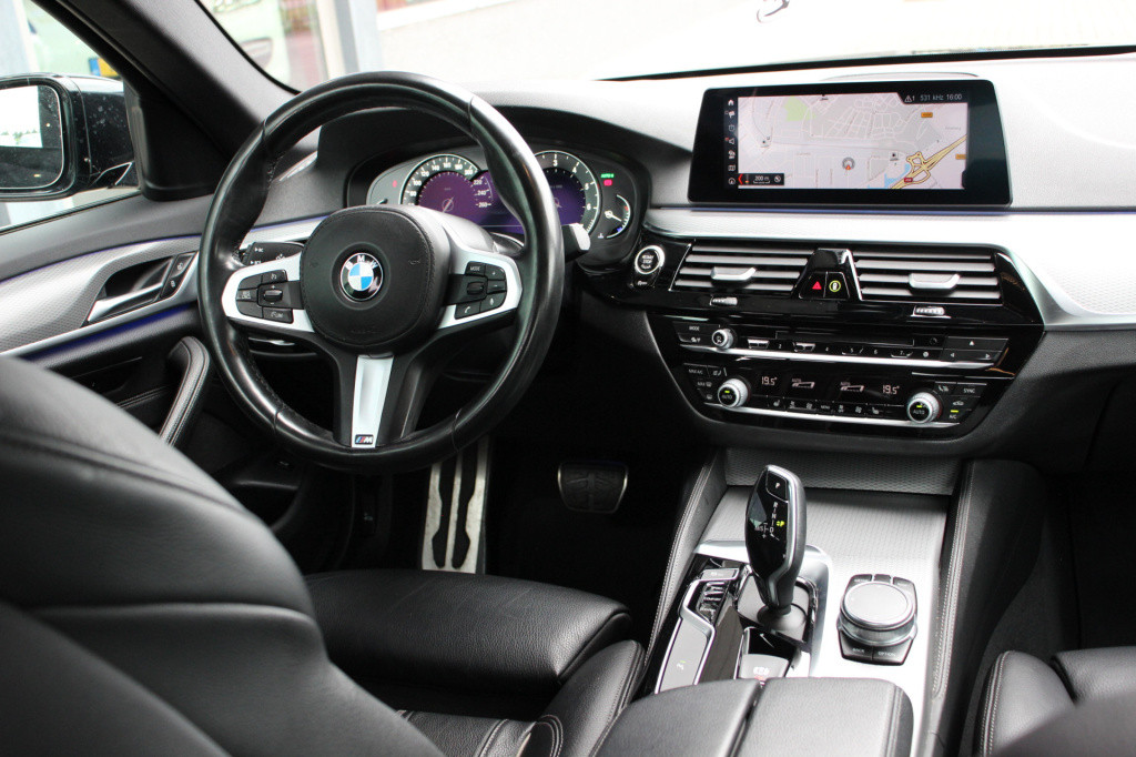 BMW 5 Serie 520i high executive m-sport | orig. nl | dealeronderhouden