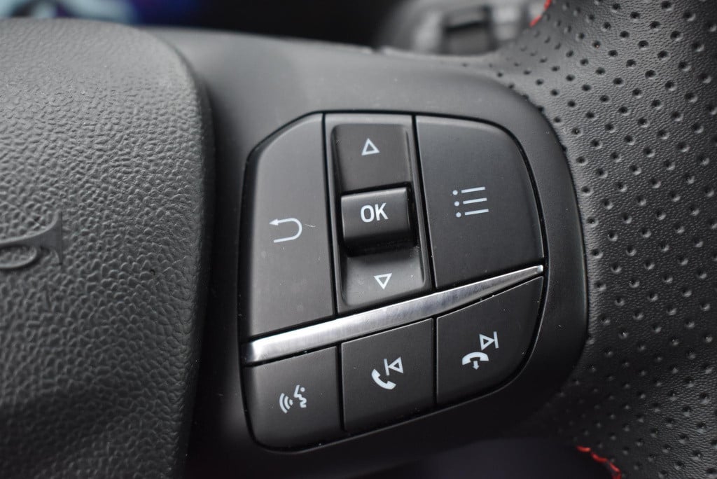 Ford Puma 1.0 ecoboost hybrid st-line x | climate control | cruise control 