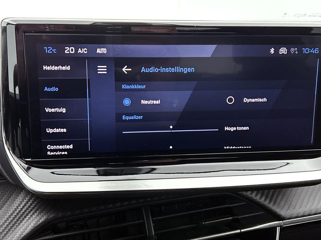 Peugeot 2008 100 pk allure | rijklaar | parkeersensoren rondom | apple carp