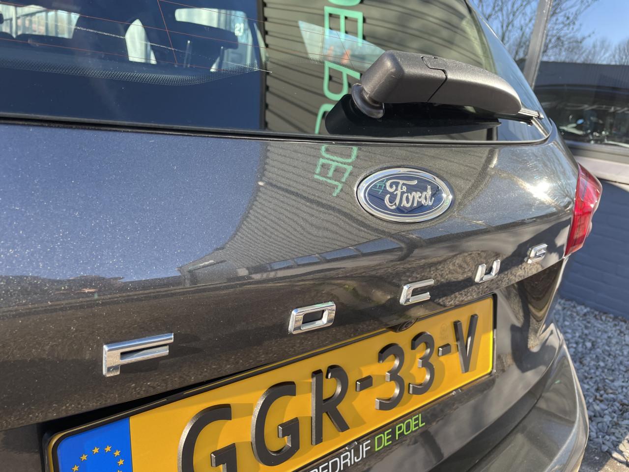 FORD FOCUS 1.0 ECOBOOST ST-LINE