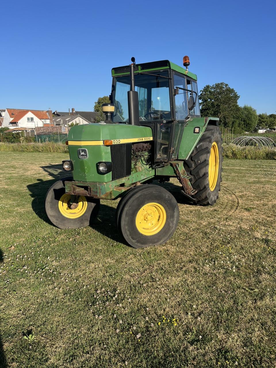 John Deere 3030