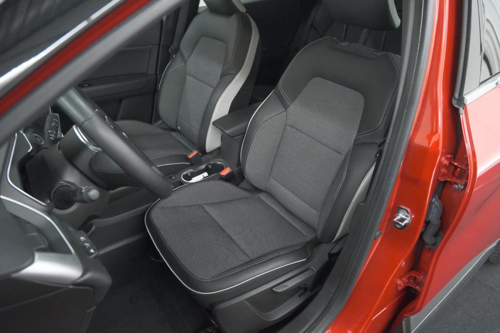 Renault Captur tce 90 intens | navigatie | camera | parkeersensoren voor + 