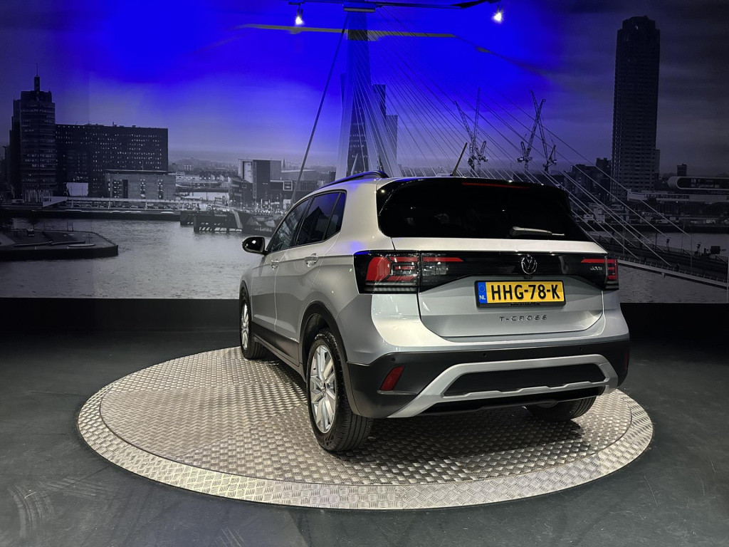 Volkswagen T-cross 1.0 tsi life edition *camera*appconnect*winterpack*
