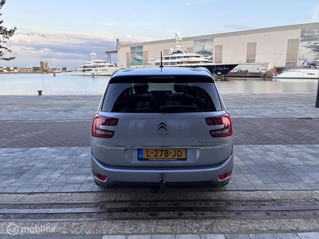 Citroen Grand C4 Spacetourer1.2 PureTech Shine 7zitter km182.038 Nap BJ2020