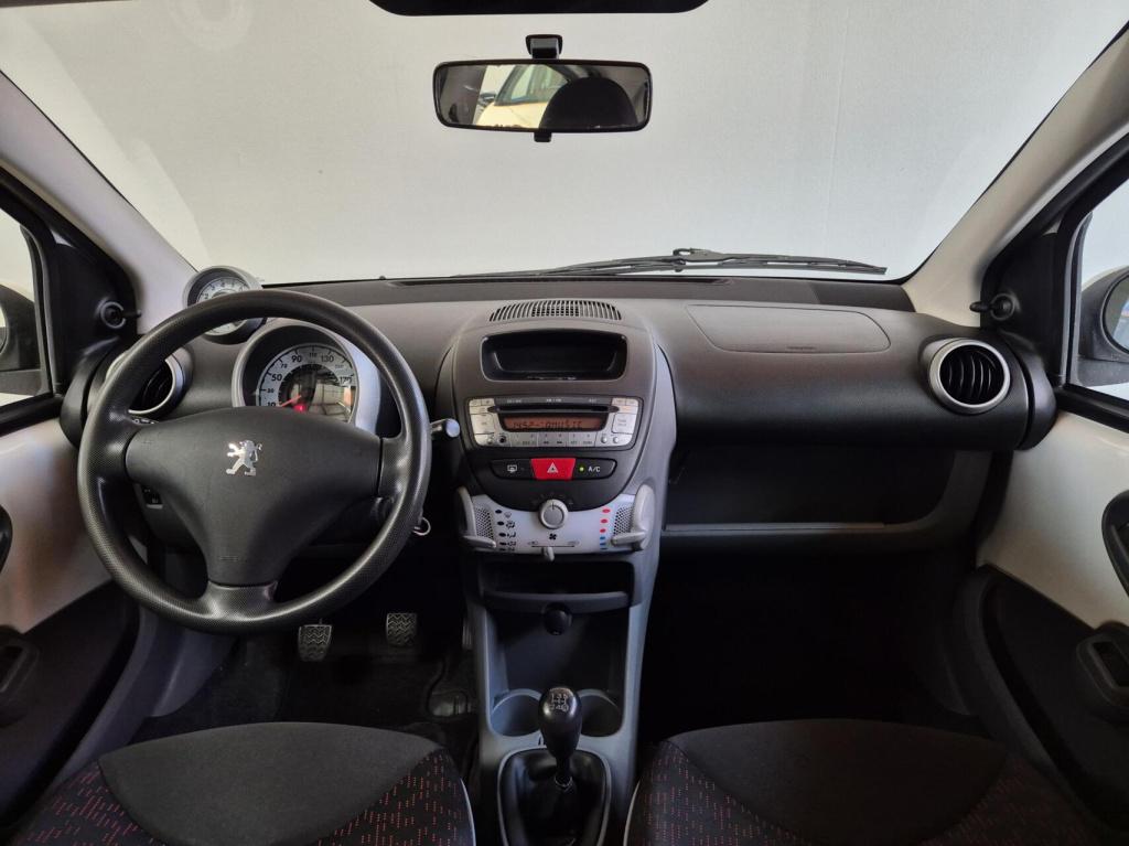 Peugeot 107 1.0-12v xr origineel nl / 5-deurs / airco