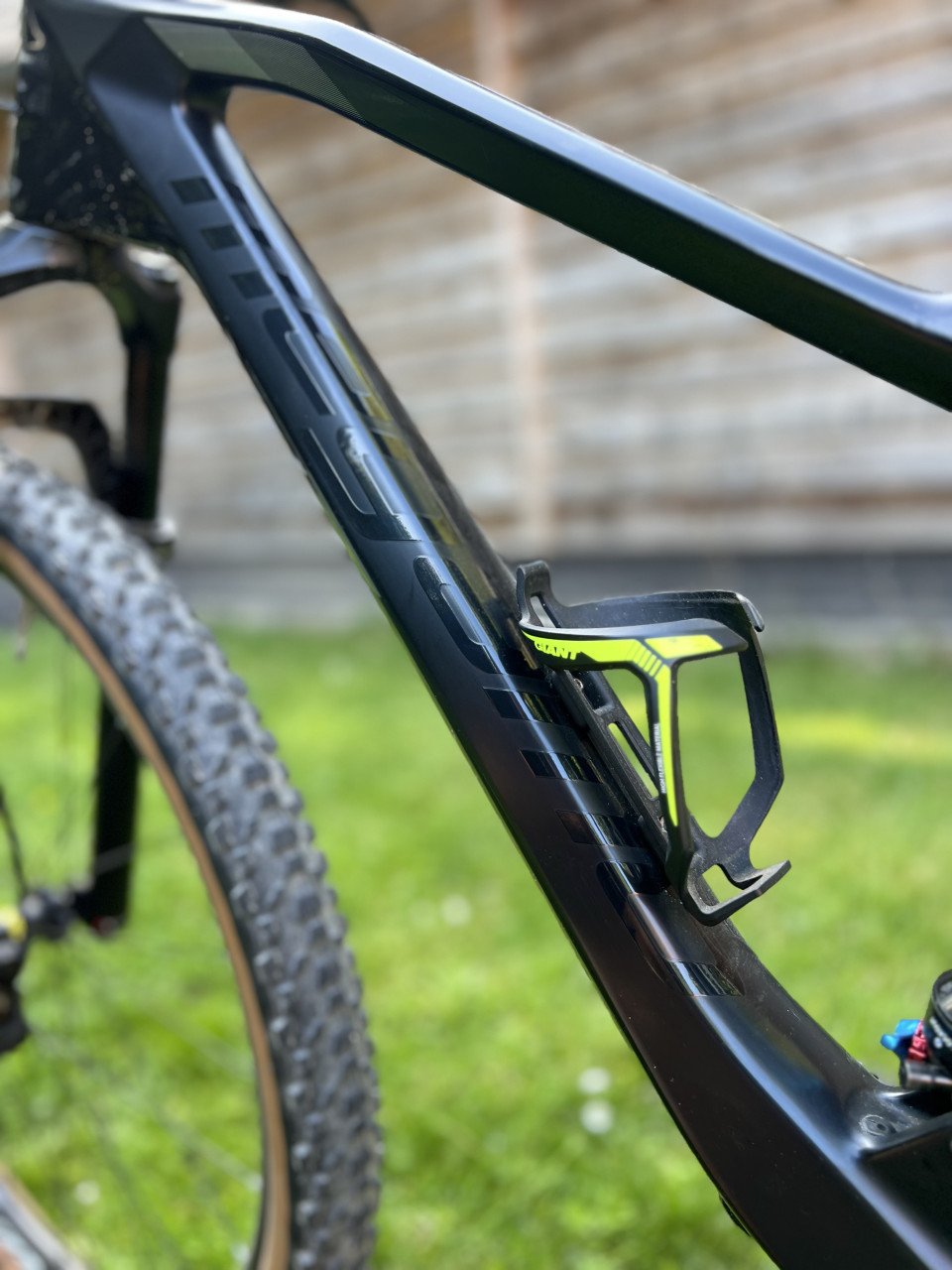 Megamo track fullsuspension mountainbike maat L