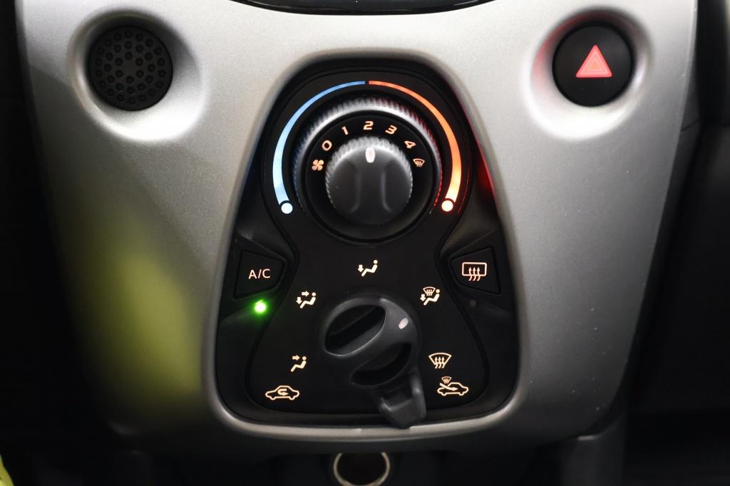 Toyota Aygo 1.0 vvt-i x-play