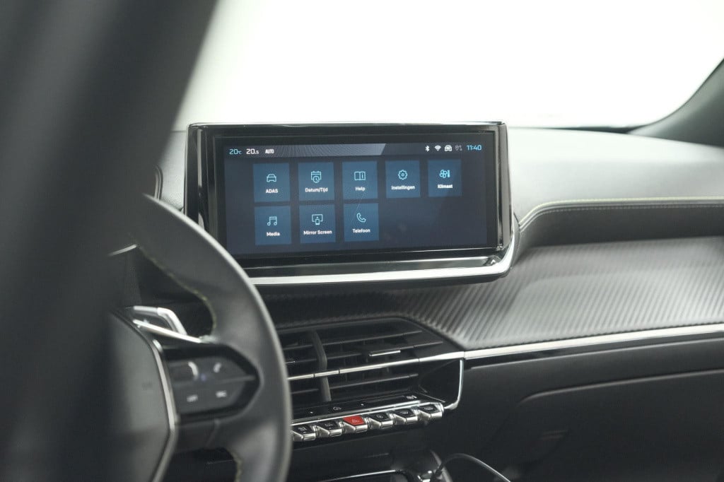 Peugeot 2008 puretech 130 eat8 gt | camera | apple carplay | parkeersensore