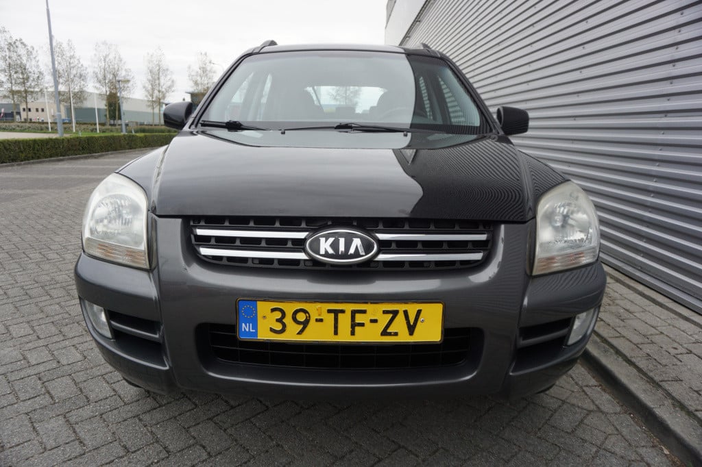 Kia Sportage 2.0 cvvt executive airco / cruise / elektr. ramen / trekhaak /