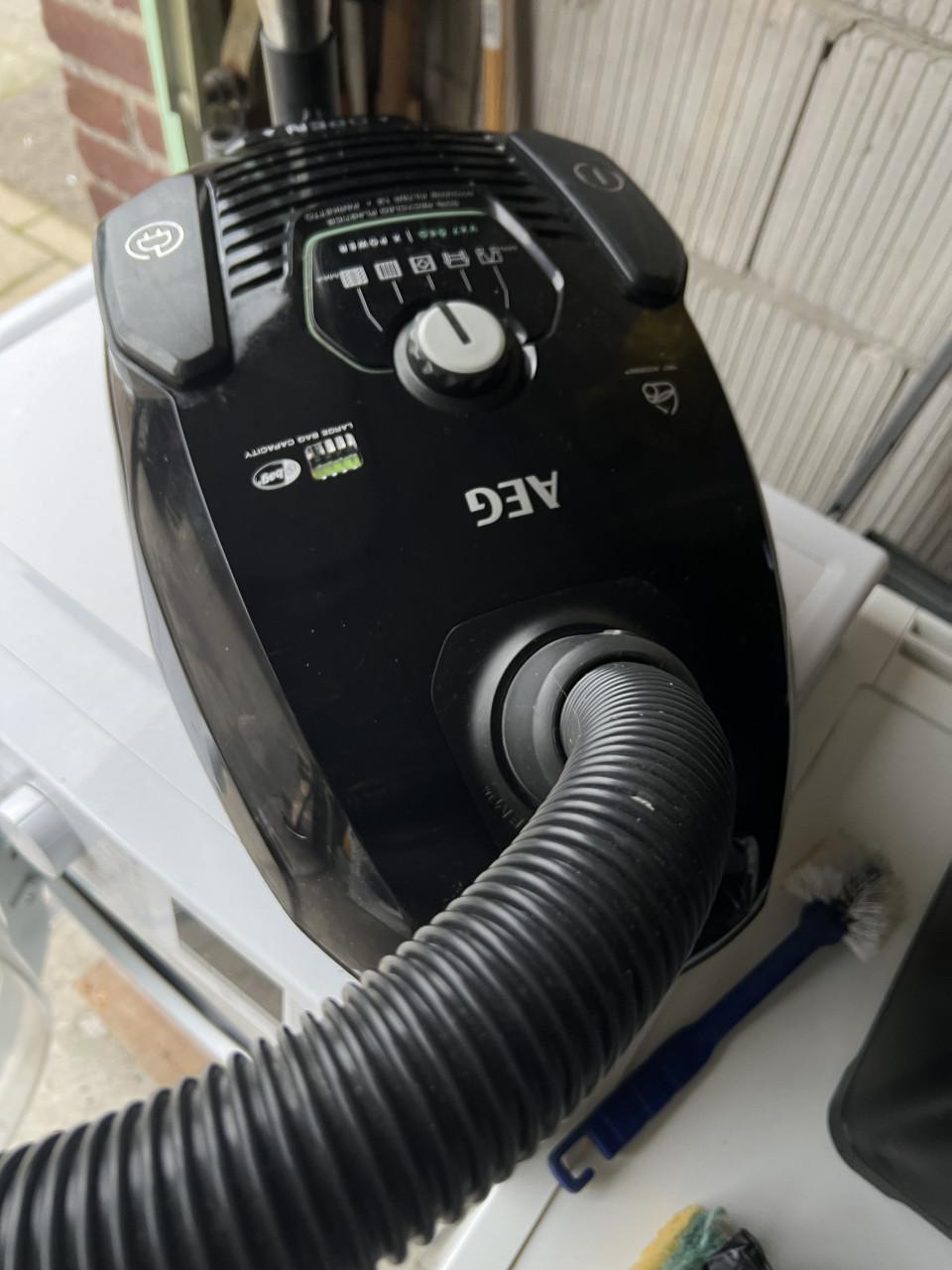 AEG VX7-2-ECO stofzuiger Zwart nieuwprijs €171,-