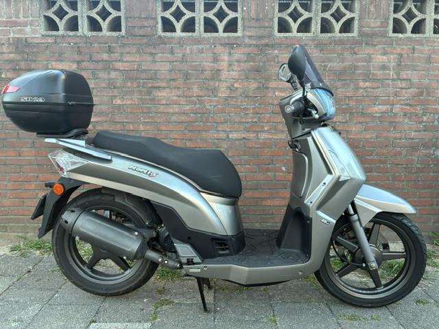 ZEER MOOIE KYMCO PEOPLE S BROMSCOOTER MET SLECHTS 2515 KM !! 1E EIGENAAR