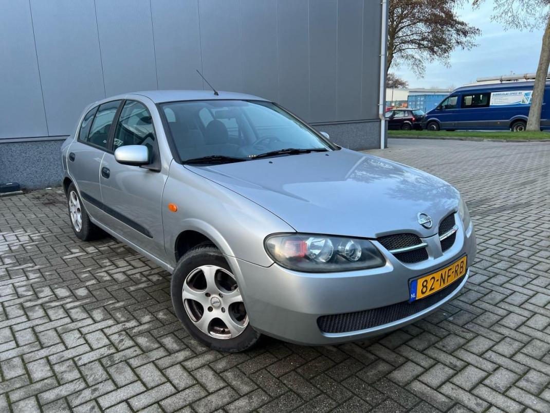 Nissan Almera 1.8 Acenta 146.078km