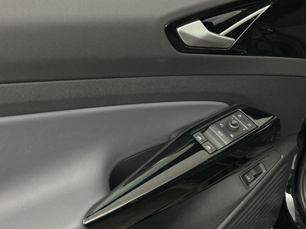 Volkswagen Id.4 limited edition 58 kwh accu 140 kw / 190 pk suv el