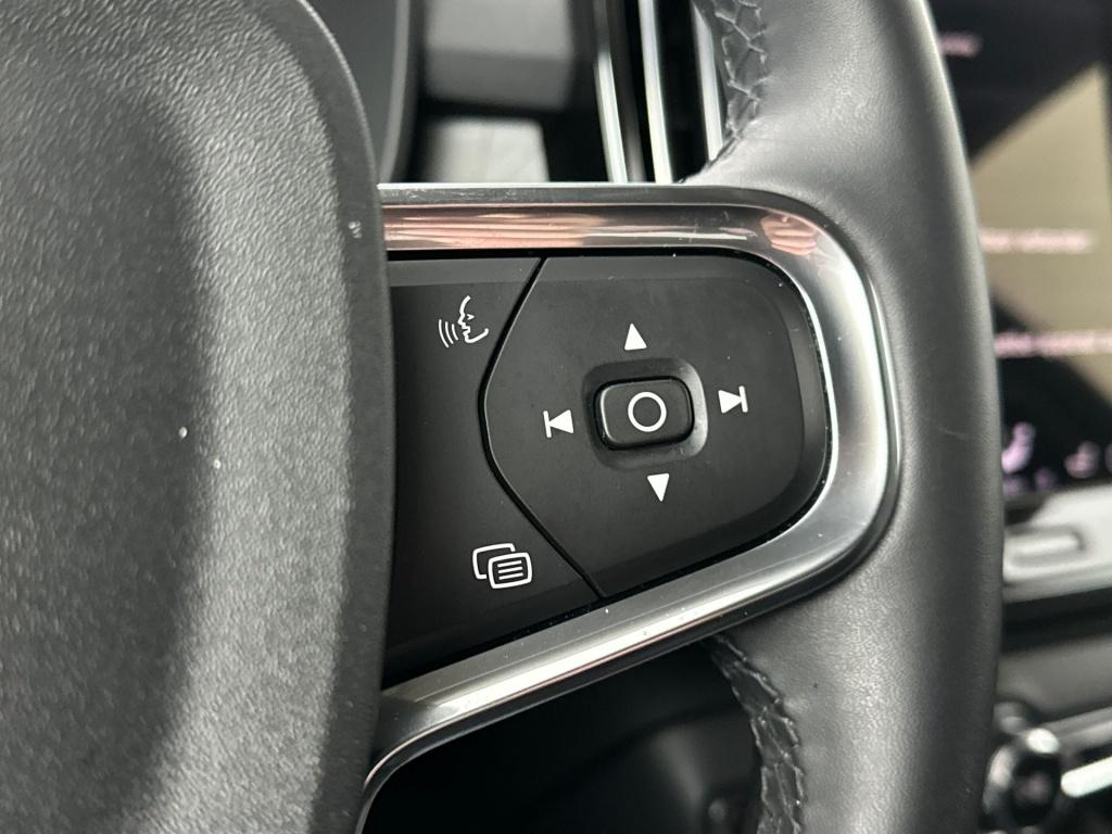 Volvo XC40 t4 211pk recharge plus dark| leder| adap.cruise| elek.stoelen| c