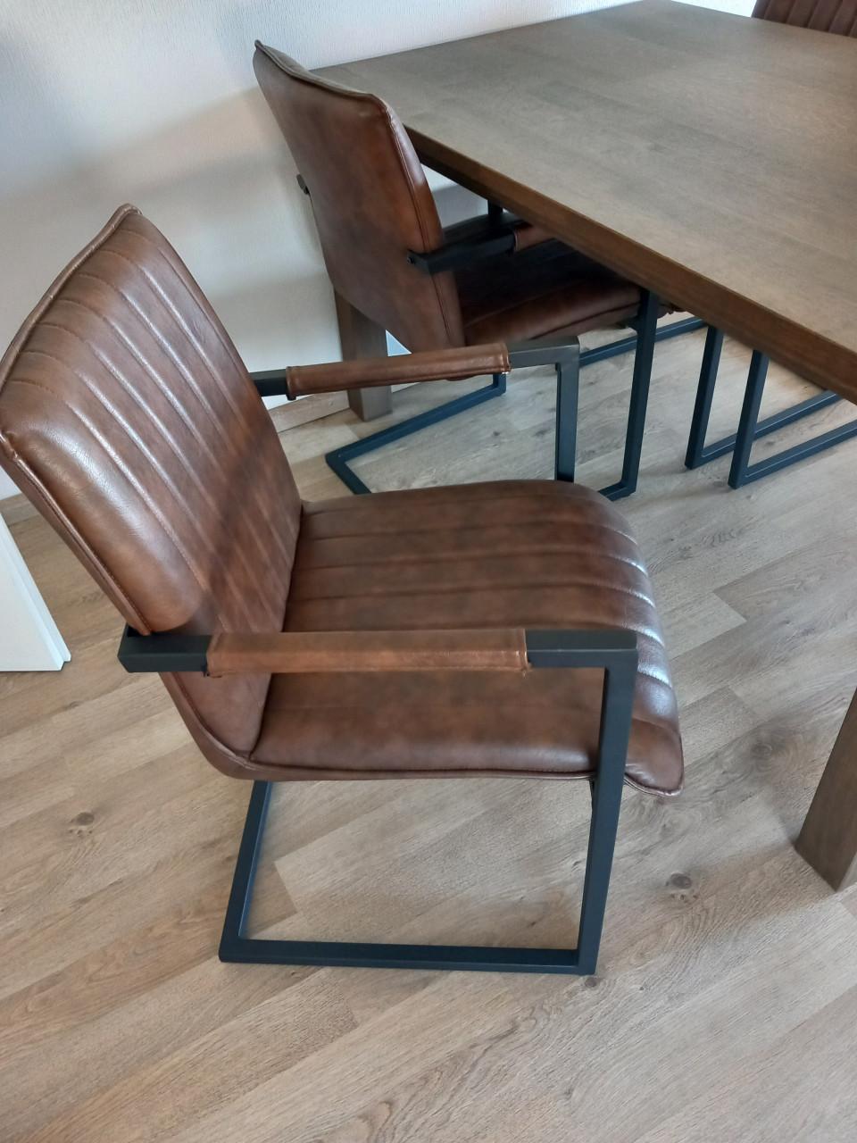 Eetkamerstoelen 4 stuks