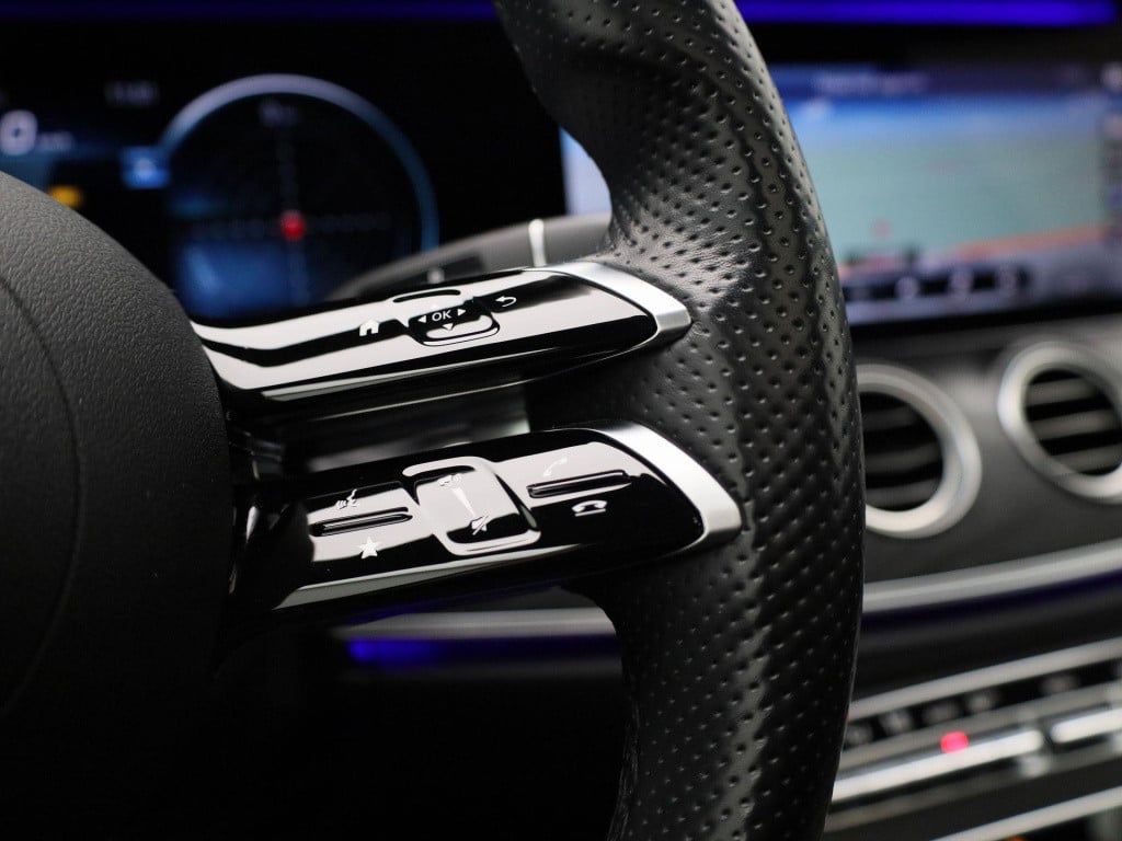Mercedes-Benz E-Klasse estate 300 amg line | automaat | virtual cockpit | c