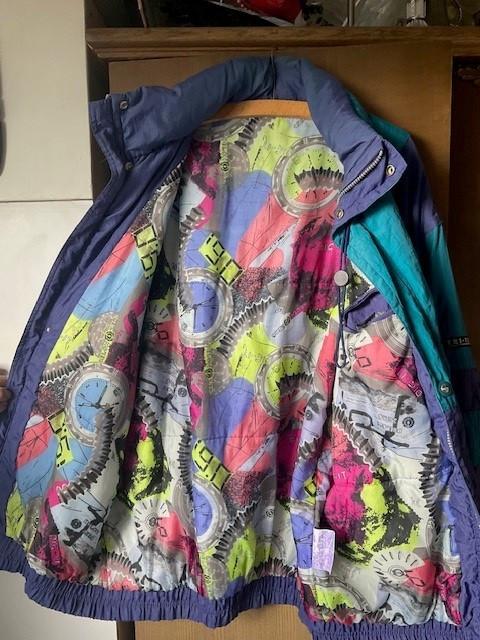 Dig It winter(Sport) Jas maat M valt ruim niet heel dik