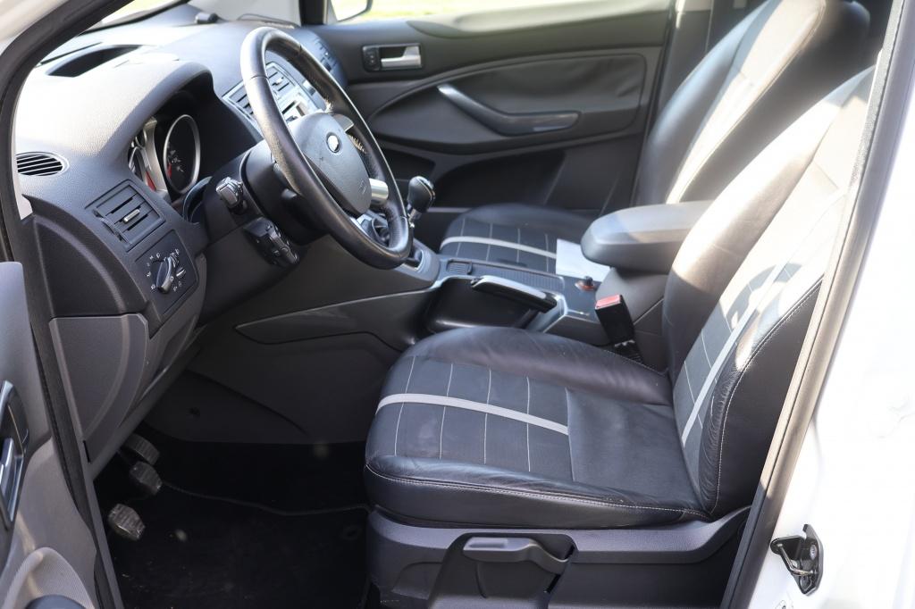 Ford Kuga 2.5 20v titanium|trekhaak|12 maanden bovag garantie|volledig rij