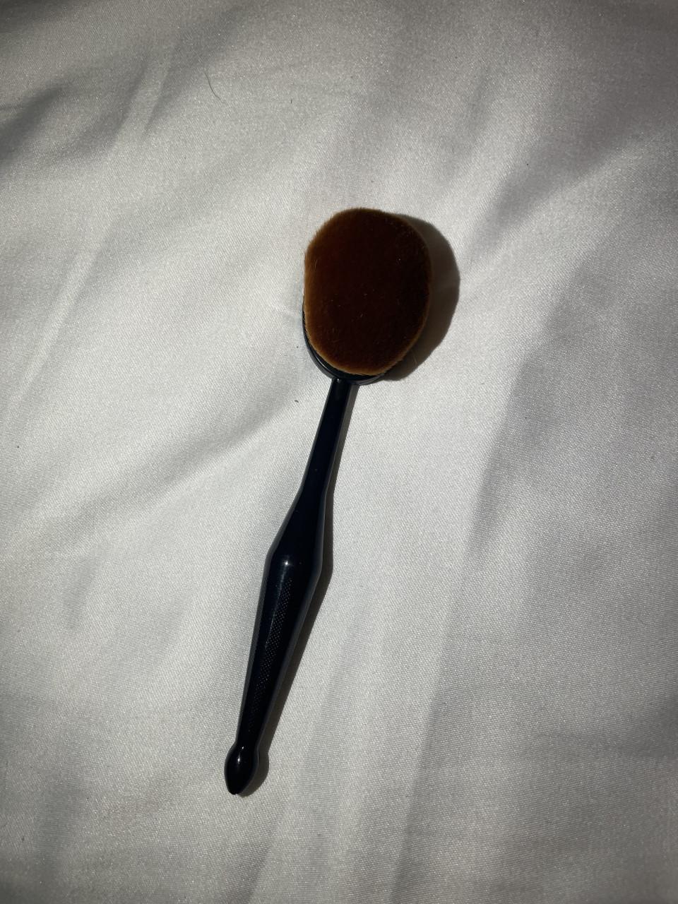 Nieuwe grote ovale make-up kwast