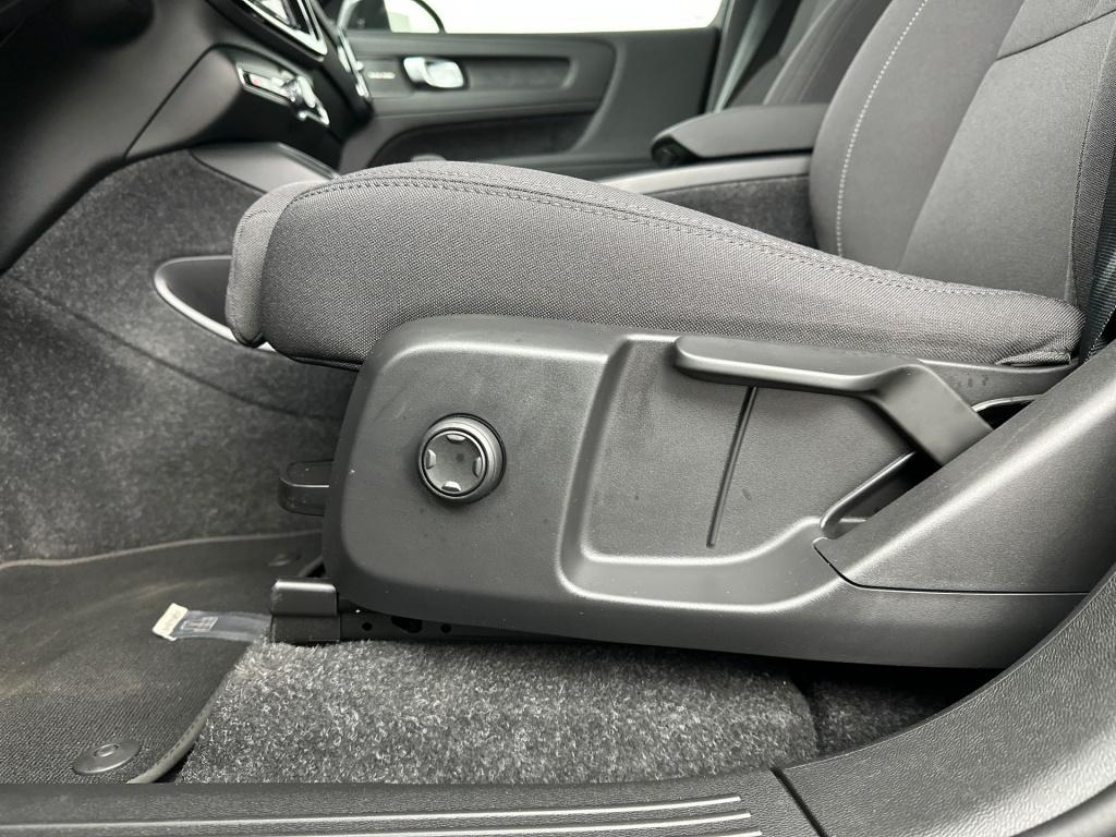 Volvo Ex40 extended plus 82 kwh | trekhaak| achteruitrijcamera| h&k audio
