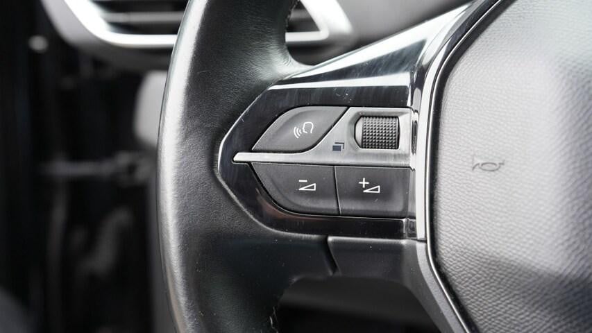 Peugeot 3008 1.2 puretech crossway